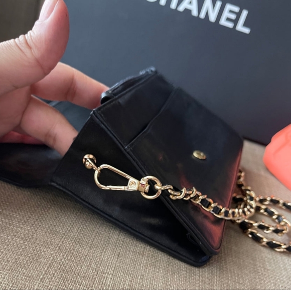 CHANEL Timeless CC WOC Crossbody Bag, 100% Authentic, Luxury - Picture 6 of 7
